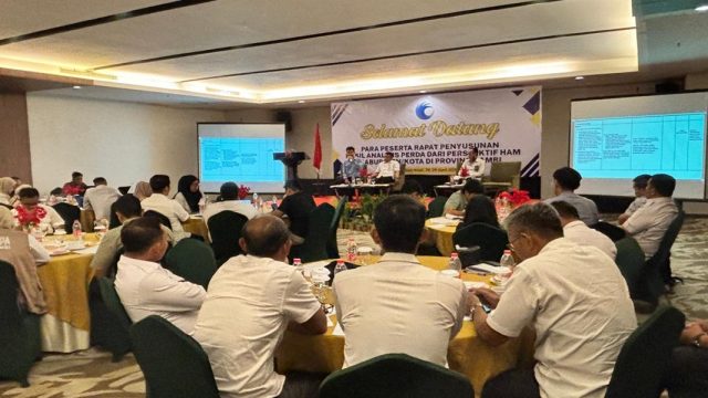 Kegiatan Penyusunan Hasil Analisis Peraturan Daerah (Perda) dari Perspektif Hak Asasi Manusia, di Swiss-Belhotel Jambi