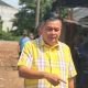 Ketua DPRD Kota Jambi, Kemas Faried Alfarelly saat meninjau proses perbaikan jalan Hijrah di RT 17 Kelurahan Simpang Rimbo, Kecamatan Alam Barajo